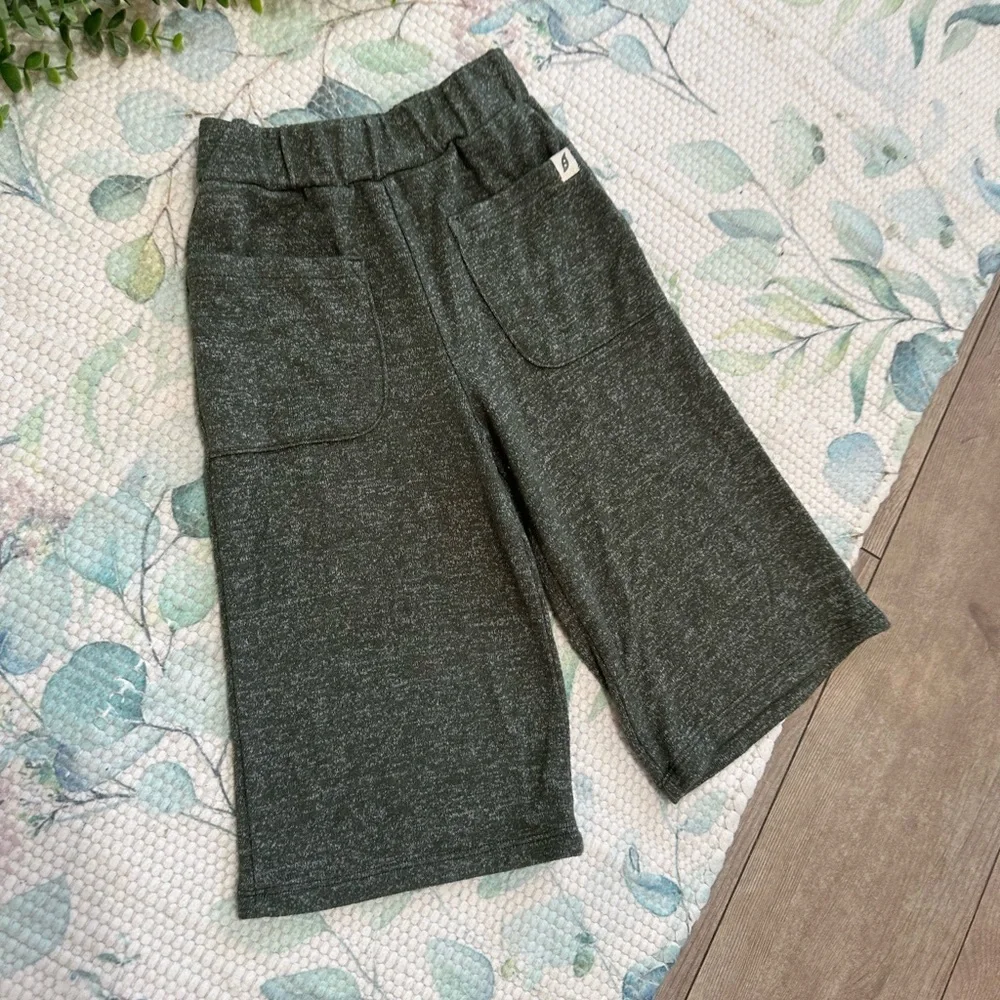 New Easy-Peasy Toddler Girl Hacci Wide Leg Pant Size 2T New without tags